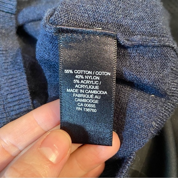 RW&Co men’s striped  sweater in size small - Picture 7 of 8